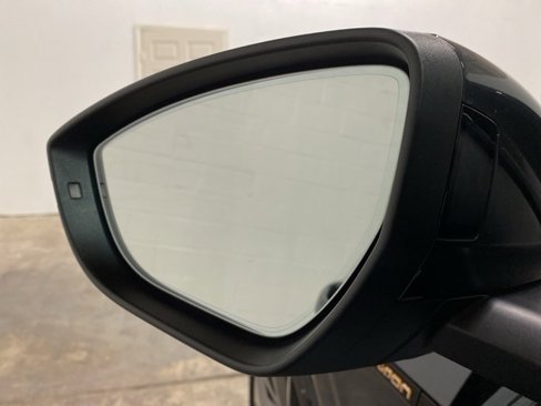 Used 2021 Audi e-tron Premium w/ Black Optic Package image 91