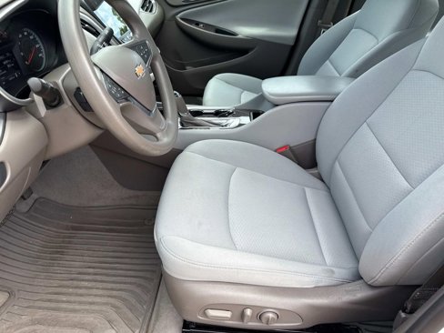 Used 2020 Chevrolet Malibu LS w/ Driver Confidence Package II image 10