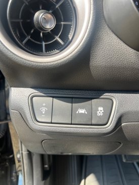 Used 2021 Kia Forte LX image 28
