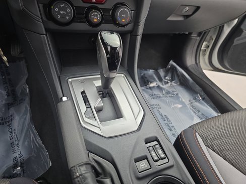 Used 2018 Subaru Crosstrek 2.0i Premium image 24
