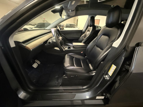 Used 2020 Tesla Model Y Performance image 19
