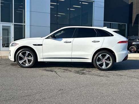 Used 2017 Jaguar F-PACE R-Sport image 4