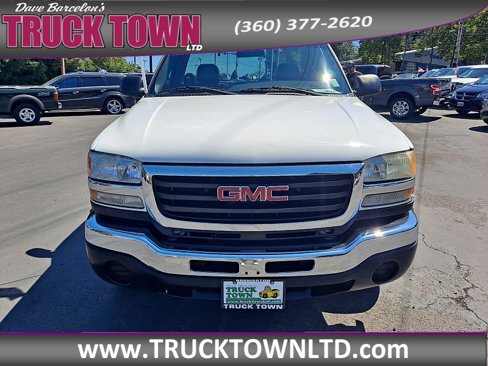 Used 2005 GMC Sierra 2500 W/T image 9
