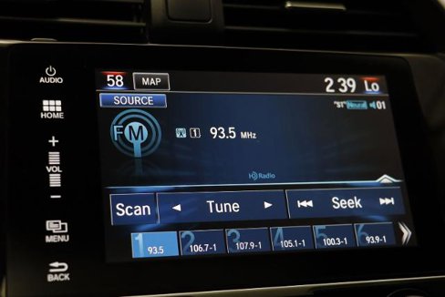 Used 2018 Honda Civic Touring image 15