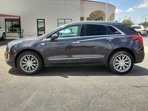 Used 2017 Cadillac XT5 Luxury image 2