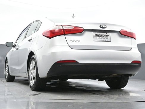 Used 2016 Kia Forte LX image 71