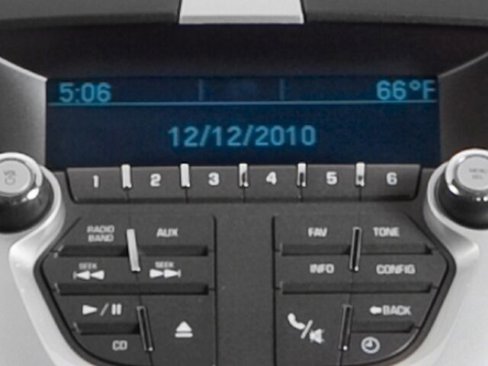 Used 2014 Chevrolet Equinox LT w/ Driver Convenience Package image 9