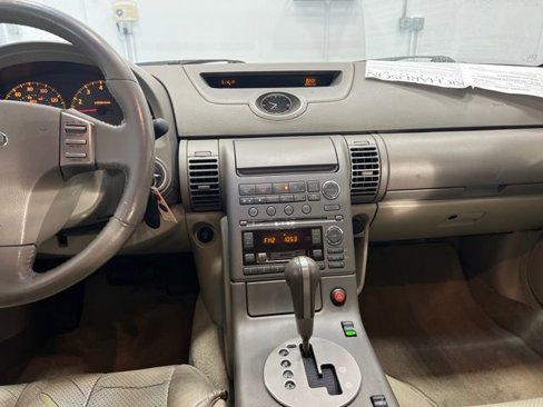 Used 2004 INFINITI G35 x Sedan image 11