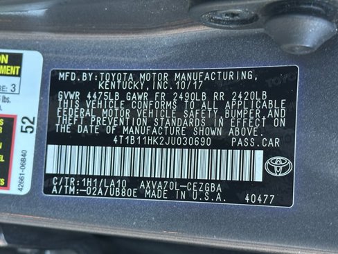 Used 2018 Toyota Camry XLE image 25
