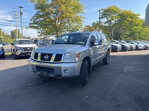 Used 2004 Nissan Titan SE w/ (OF1) SE Off-Road Pkg image 5
