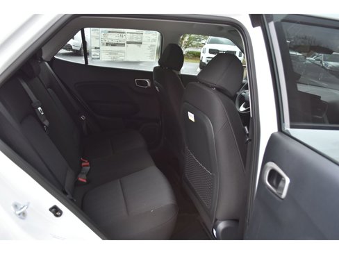 New 2025 Hyundai Venue SE image 15