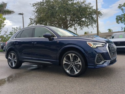 Used 2021 Audi Q3 2.0T Premium Plus w/ Premium Plus Package image 2