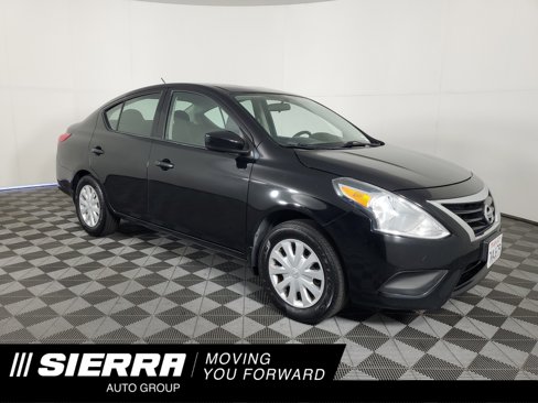 Used 2016 Nissan Versa S image 1