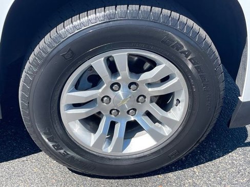 Used 2019 Chevrolet Tahoe LT image 33