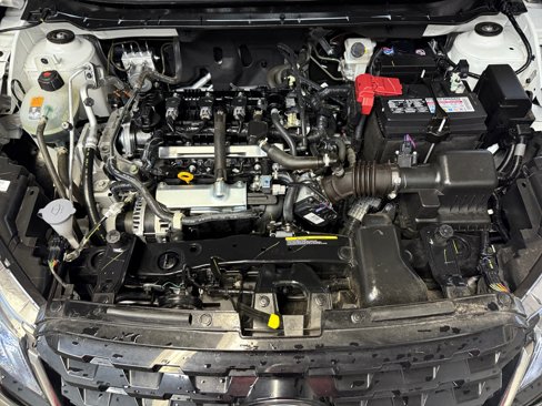 Used 2024 Nissan Kicks SR w/ Interior Electronics Package image 28