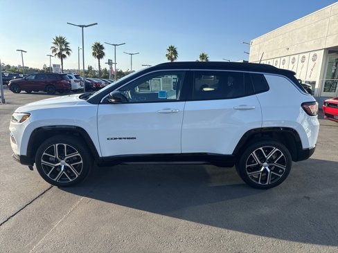 Certified 2024 Jeep Compass Limited w/ Elite Group image 4