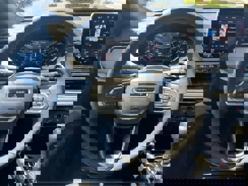 New 2025 Jeep Compass Limited image 14