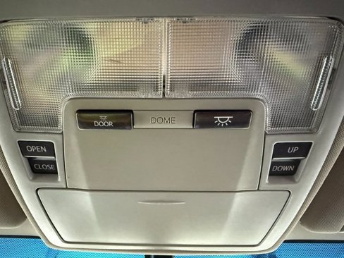 Used 2015 Toyota Avalon XLE Premium image 23