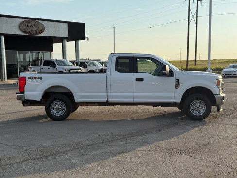 Used 2022 Ford F250 XL w/ Power Equipment Group image 4