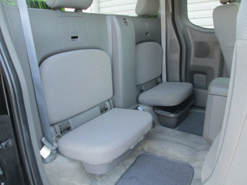 Used 2016 Nissan Frontier S image 14