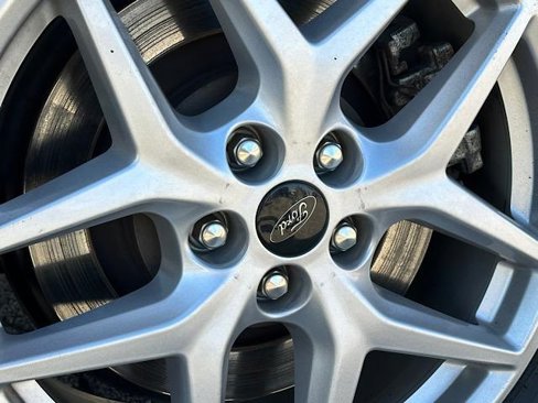 Used 2023 Ford Edge SEL image 33