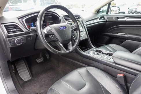 Used 2019 Ford Fusion Energi Titanium image 12