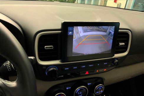 Used 2023 Hyundai Venue SEL image 27