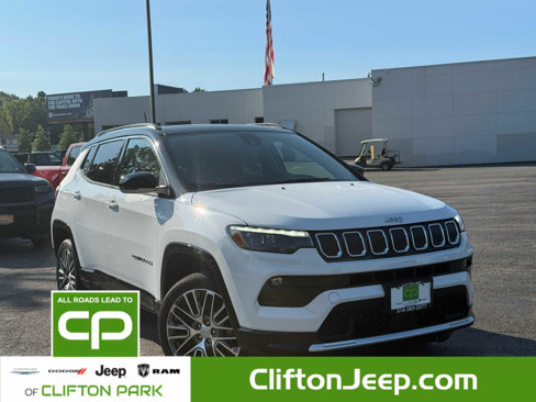 Used 2022 Jeep Compass Limited w/ Elite Group image 1
