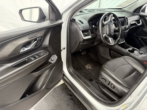 Used 2021 GMC Terrain SLT image 21