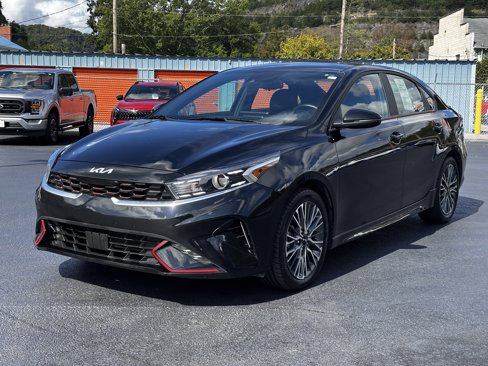 Used 2024 Kia Forte GT-Line image 2