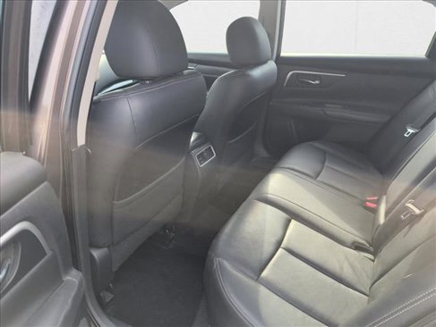 Used 2016 Nissan Altima 2.5 SL w/ 2.5 Technology Package image 15