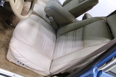 Used 1991 Jeep Grand Wagoneer image 19