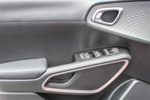 New 2025 Kia Soul LX w/ LX Technology Package image 37