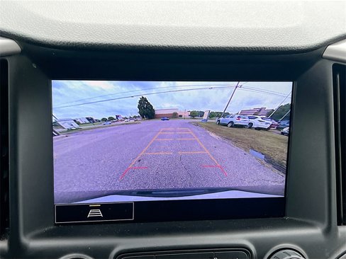 Used 2023 GMC Terrain AT4 image 15
