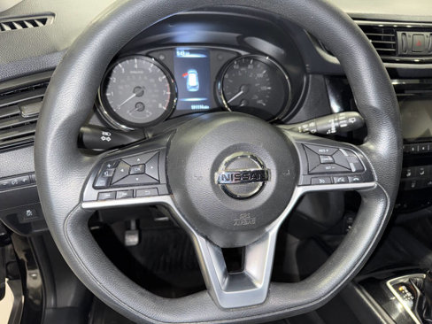 Used 2017 Nissan Rogue S image 26