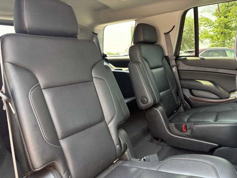 Used 2019 GMC Yukon SLT w/ Premium Edition image 18