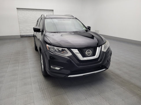 Used 2017 Nissan Rogue SV w/ SV Premium Package image 14
