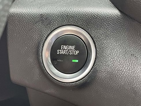 Used 2023 GMC Terrain SLE w/ Driver Convenience Package image 26
