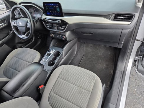 Used 2021 Ford Escape SE image 18