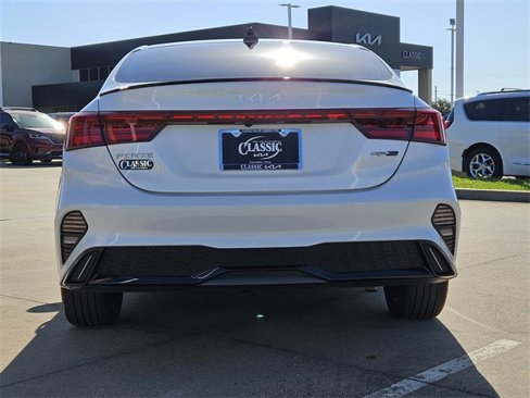Certified 2023 Kia Forte GT-Line w/ GT-Line Technology Package image 4