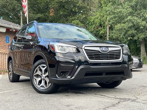 Used 2019 Subaru Forester Premium w/ All-Weather Package image 3