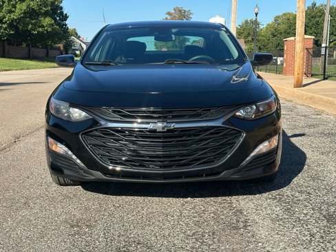 Used 2020 Chevrolet Malibu LT w/ Leather Package image 6