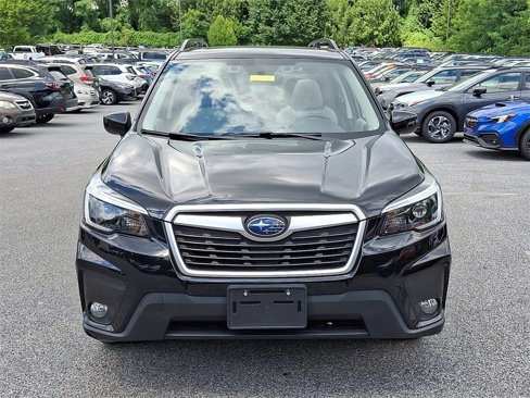 Used 2021 Subaru Forester Premium image 2