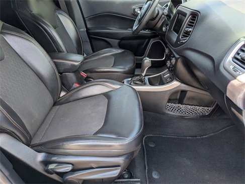 Used 2018 Jeep Compass Latitude w/ Popular Equipment Group image 23