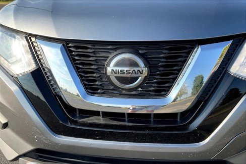Used 2018 Nissan Rogue S image 28