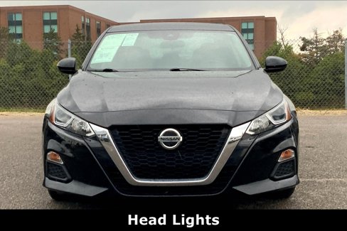 Used 2020 Nissan Altima 2.5 S w/ Driver Assist Package image 2