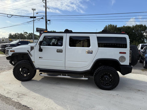Used 2003 HUMMER H2 w/ Preferred Equipment Group image 9