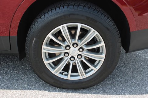 Used 2018 Cadillac XT5 Luxury w/ Driver Awareness Package image 37