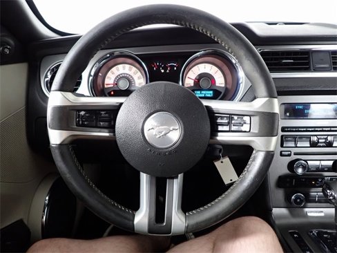 Used 2011 Ford Mustang Premium w/ 202A Rapid Spec Order Code image 21