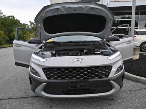 Used 2023 Hyundai Kona SEL w/ Cargo Package image 10